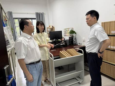 职工办公室